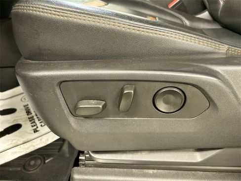 Used 2023 GMC Sierra 1500 AT4 image 10