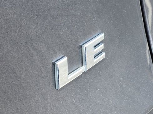 Used 2025 Toyota RAV4 LE image 6