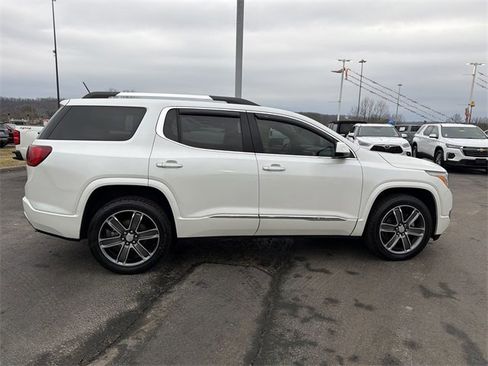 Used 2018 GMC Acadia Denali w/ Technology Package image 2