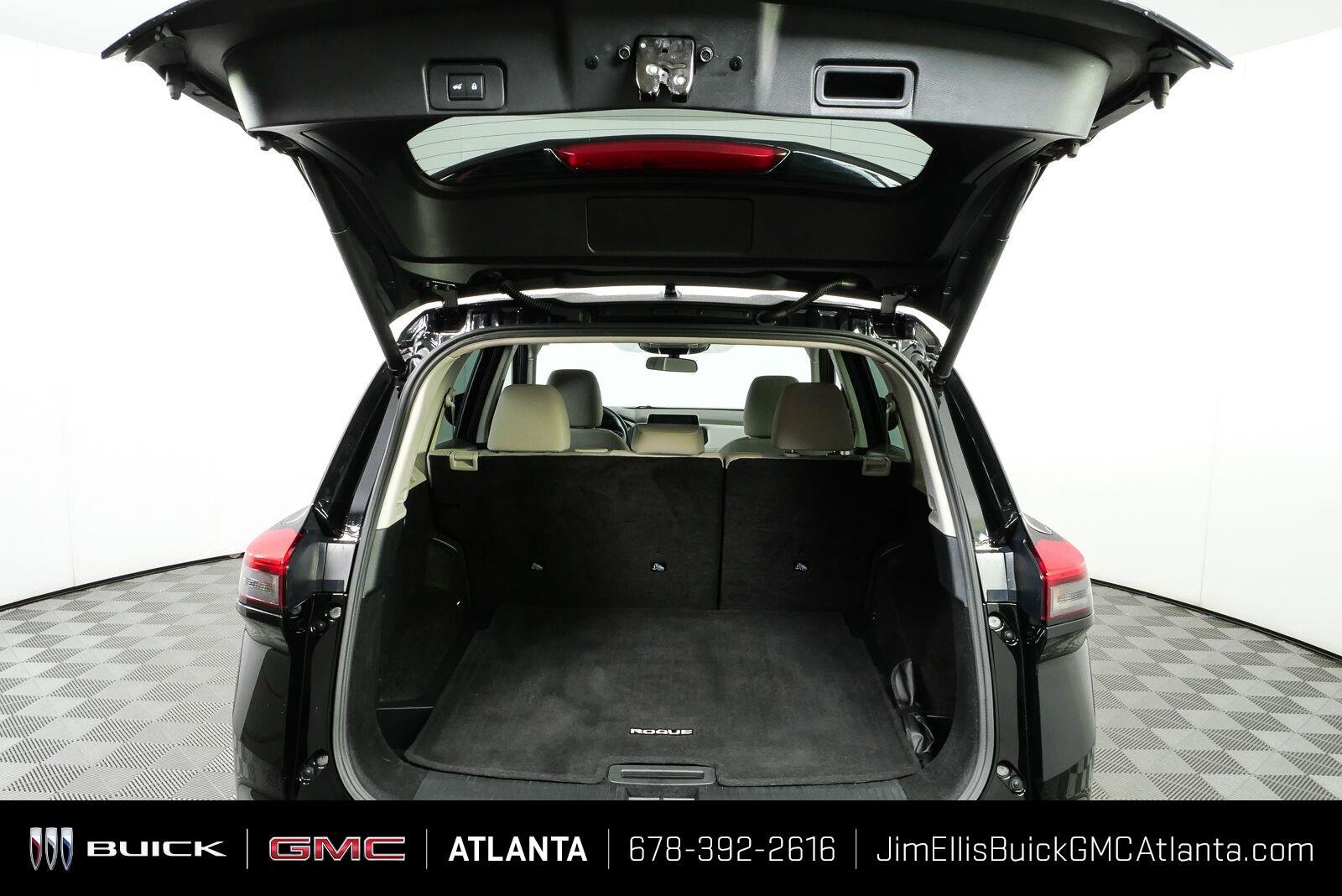 Used 2025 Nissan Rogue SV AWD/4WD image 30