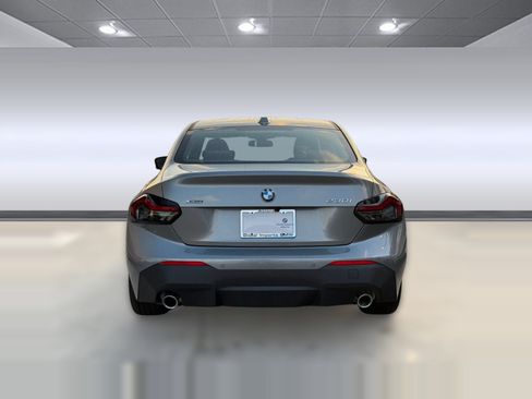 Used 2026 BMW 230i xDrive Coupe w/ Premium Package AWD/4WD image 9