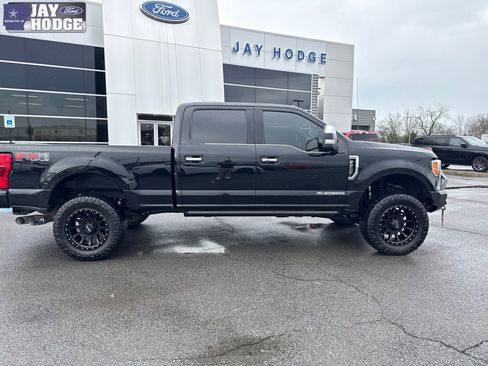 Used 2019 Ford F250 Platinum w/ Platinum Ultimate Package image 8