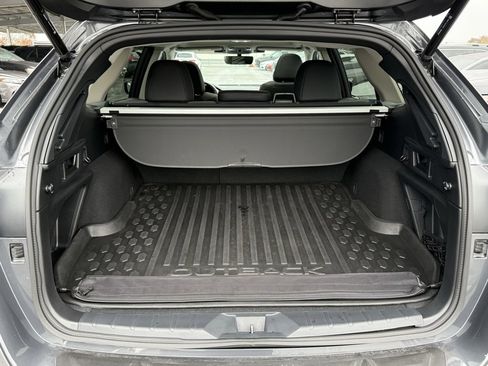Used 2023 Subaru Outback Onyx Edition XT image 17