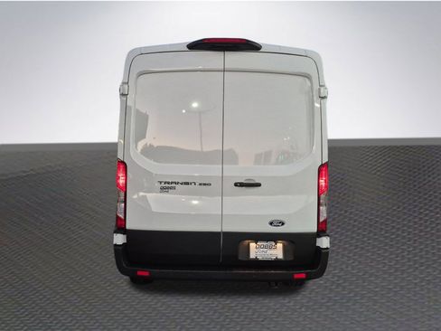 New 2026 Ford Transit 250 148 Medium Roof w/ Load Area Protection Package image 6