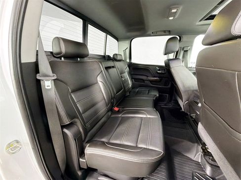 Used 2019 GMC Sierra 3500 Denali image 25