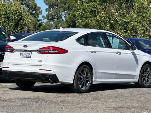 Certified 2020 Ford Fusion SEL FWD image 4