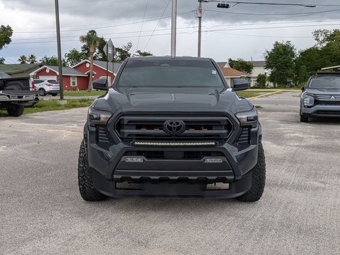 Used 2024 Toyota Tacoma SR5 AWD/4WD image 2
