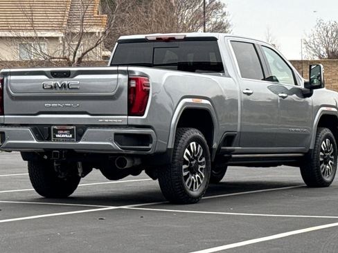 New 2026 GMC Sierra 2500 Denali Ultimate image 5