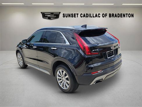 Used 2020 Cadillac XT4 Premium Luxury w/ Driver Awareness Package FWD image 5