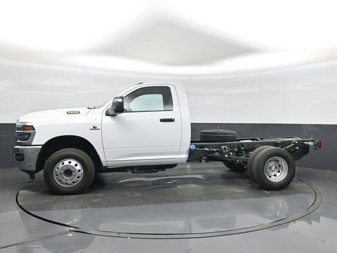 New 2026 RAM 3500 Tradesman w/ Chrome Appearance Group AWD/4WD image 2