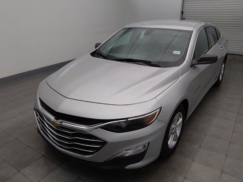 Used 2020 Chevrolet Malibu LS FWD image 15