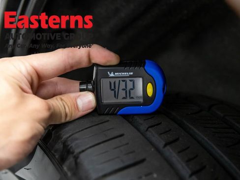 Used 2024 Jeep Grand Wagoneer Series II w/ Quick Order Packagew 28T AWD/4WD image 33