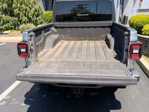 Used 2020 Jeep Gladiator Sport w/ Quick Order Package 24S AWD/4WD image 8