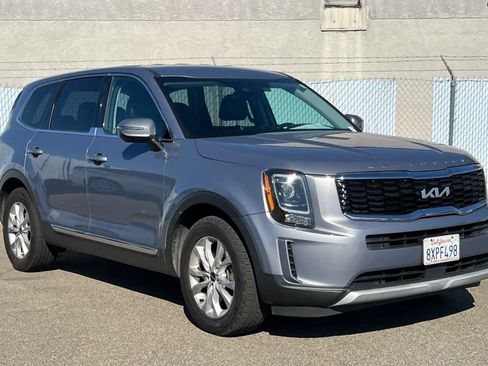 Used 2022 Kia Telluride LX AWD/4WD image 7