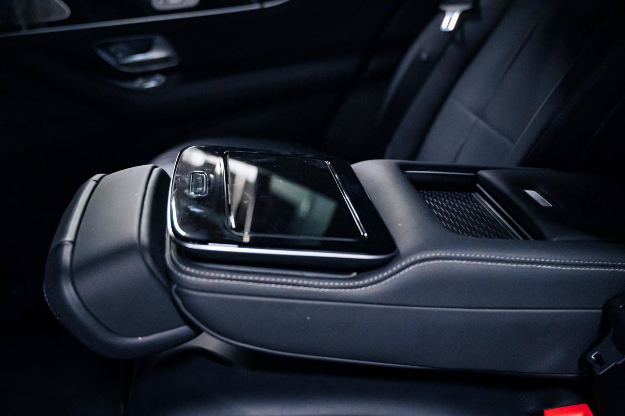 Used 2023 Mercedes-Benz Maybach GLS 600 4MATIC image 82
