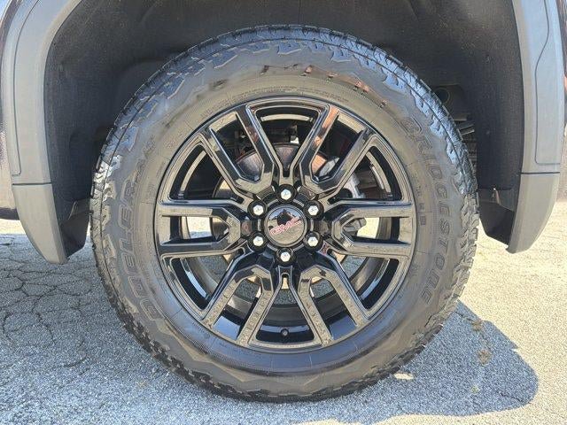 Used 2023 GMC Sierra 1500 Elevation w/ Elevation Premium Package AWD/4WD image 19