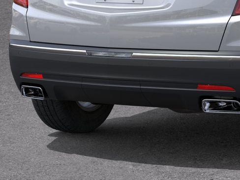 New 2025 Cadillac XT5 Luxury image 14