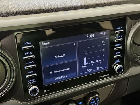 Used 2022 Toyota Tacoma SR image 14