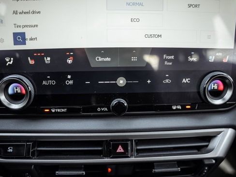 Used 2023 Lexus RX 350 AWD image 21