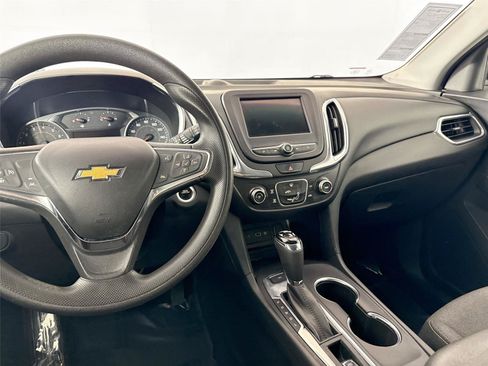 Used 2020 Chevrolet Equinox LT AWD/4WD image 29