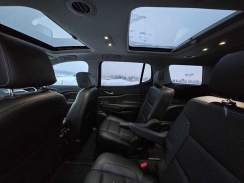 Certified 2019 GMC Acadia SLT AWD/4WD image 23