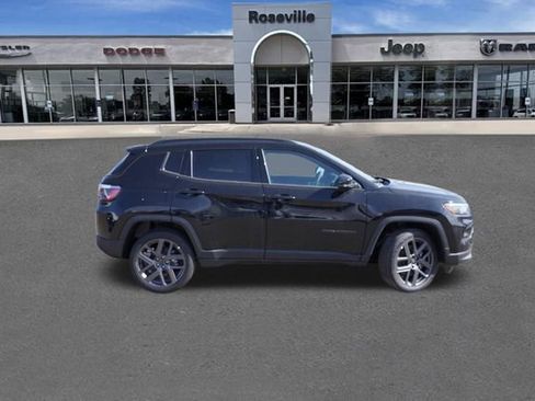 New 2026 Jeep Compass Limited image 3