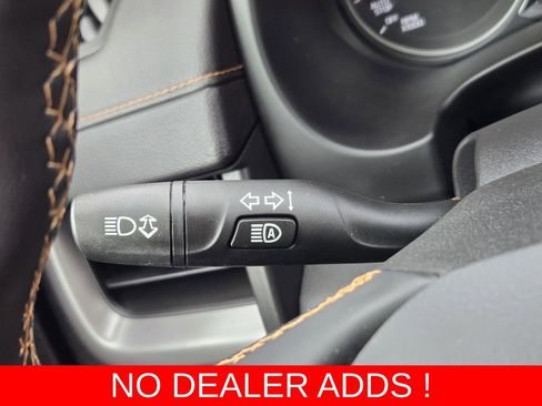 Used 2023 GMC Terrain AT4 image 27