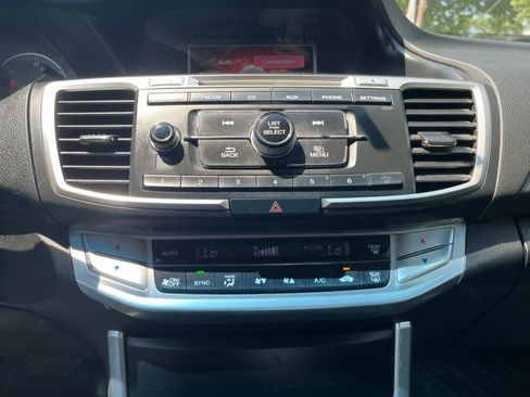 Used 2013 Honda Accord LX-S image 19