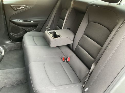 Used 2023 Chevrolet Malibu LT image 32