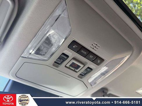 Certified 2022 Toyota RAV4 XLE w/ Convenience Package AWD/4WD image 22