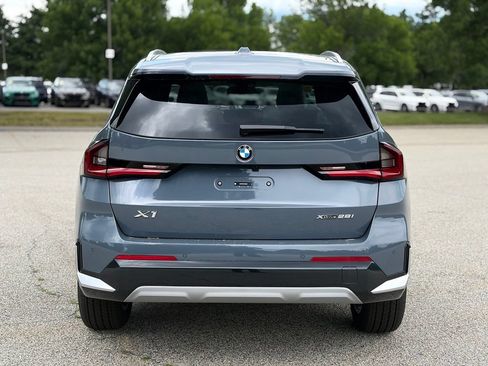 New 2026 BMW X1 xDrive28i w/ Technology Package AWD/4WD image 5