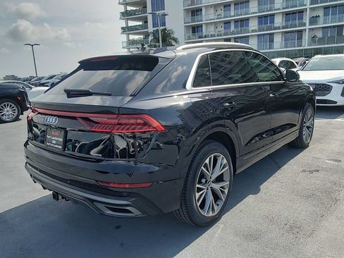 Used 2021 Audi Q8 Premium Plus w/ Premium Plus Package AWD/4WD image 6