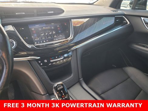 Used 2020 Cadillac XT6 Premium Luxury image 17