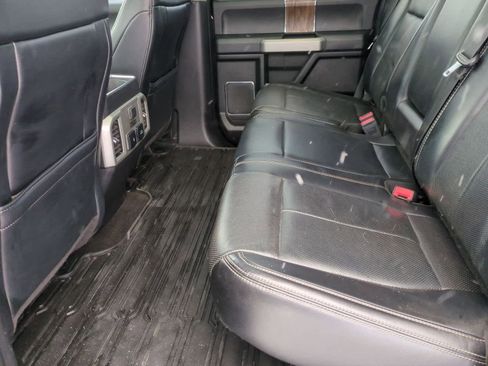 Used 2018 Ford F150 Lariat w/ Equipment Group 502A Luxury image 20