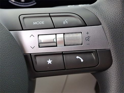 New 2026 Hyundai Tucson SEL image 12