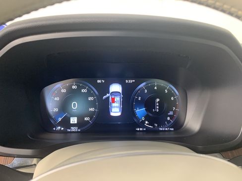 Used 2021 Volvo S60 T5 Momentum w/ Protection Package Premier FWD image 22