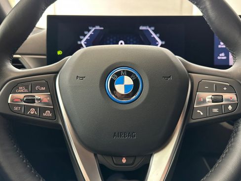 Certified 2023 BMW i4 eDrive35 image 16
