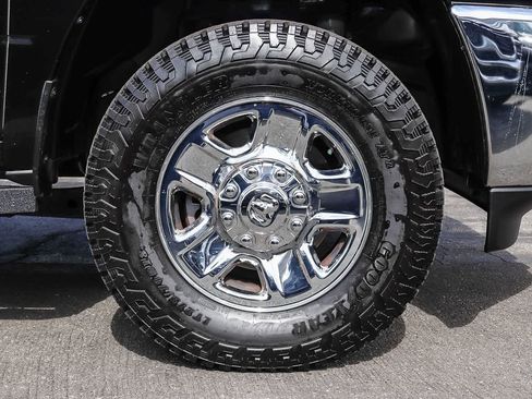Used 2022 RAM 2500 Big Horn AWD/4WD image 11