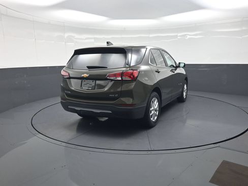 Used 2023 Chevrolet Equinox LT AWD/4WD image 3