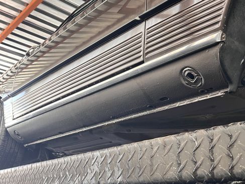 Used 1987 Mercedes-Benz 560 SL image 29