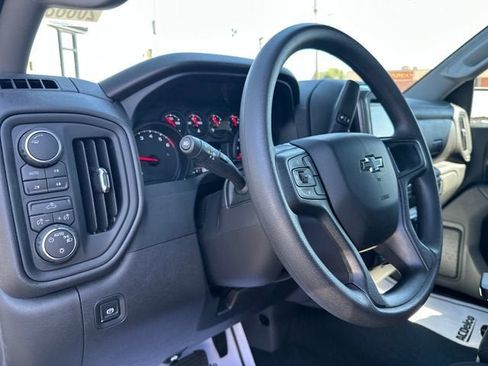 New 2026 Chevrolet Silverado 1500 Custom Trail Boss w/ LPO, Dark Essentials Package AWD/4WD image 16