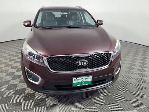 Used 2017 Kia Sorento AWD w/ LX Convenience Package image 14