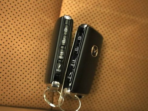 Used 2025 MAZDA CX-70 3.3 Turbo S w/ Premium Plus image 42