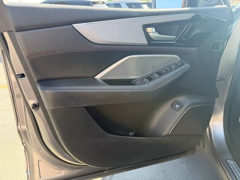 Used 2022 Acura MDX A-Spec AWD/4WD image 11
