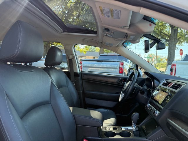 Used 2017 Subaru Outback 2.5i Limited AWD/4WD image 21