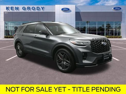 Used 2025 Ford Explorer ST w/ Sun And Sound Package AWD/4WD image 1