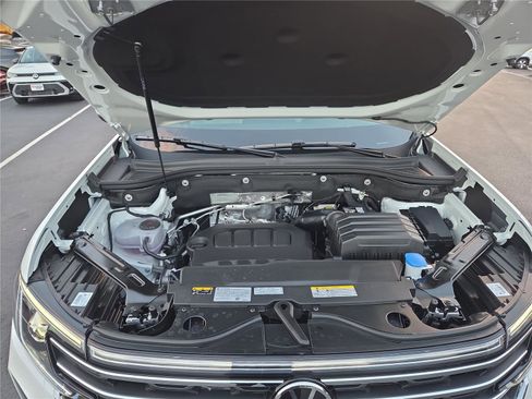 New 2026 Volkswagen Atlas SE image 30