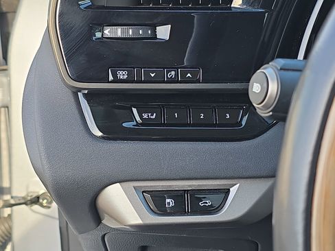 Used 2023 Lexus RX 350 Premium Plus w/ Accessory Package (Z1) image 24