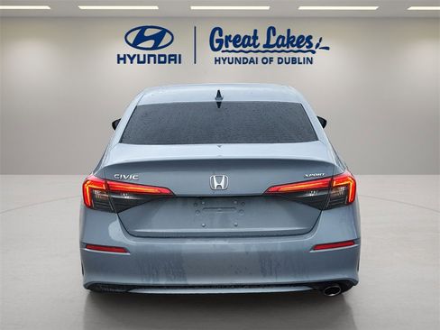 Used 2024 Honda Civic Sport image 4