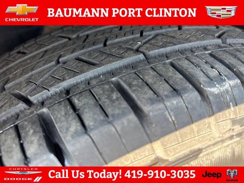 Used 2018 Chevrolet Equinox LT FWD image 31